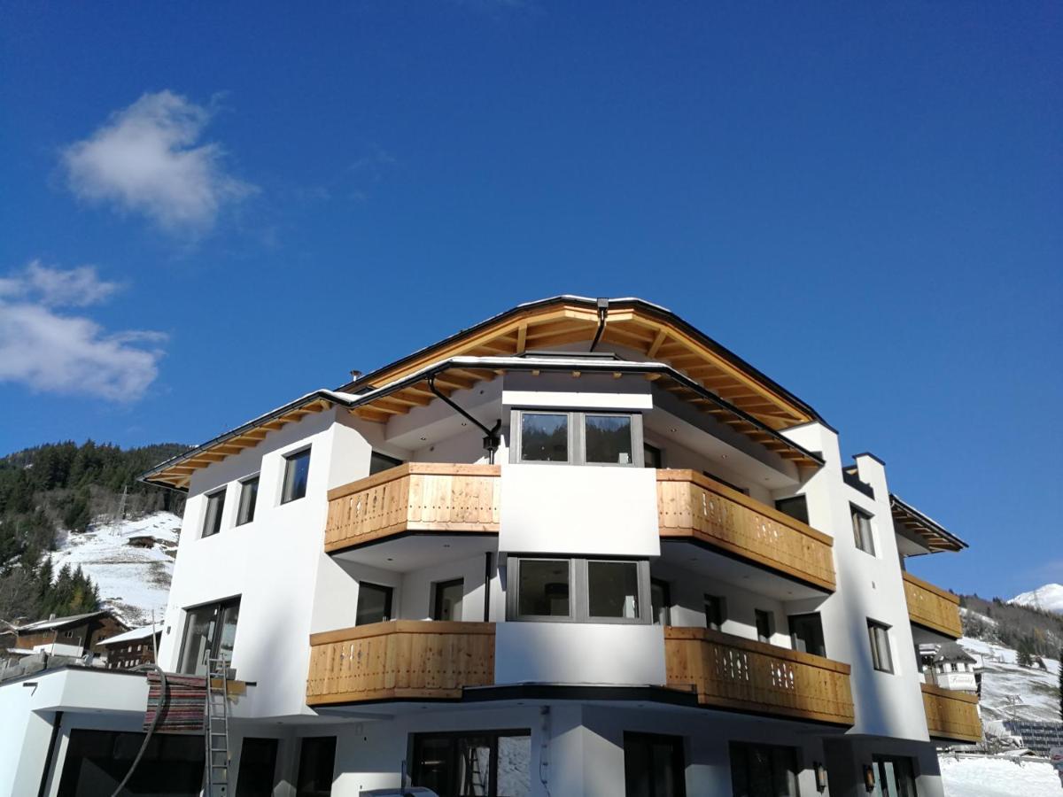 Waidmannsruh Appartements แกร์ลอส ภายนอก รูปภาพ