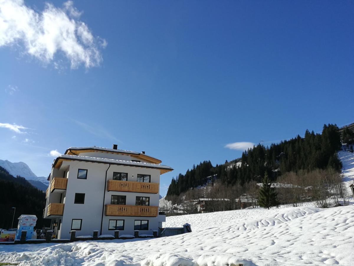 Waidmannsruh Appartements แกร์ลอส ภายนอก รูปภาพ