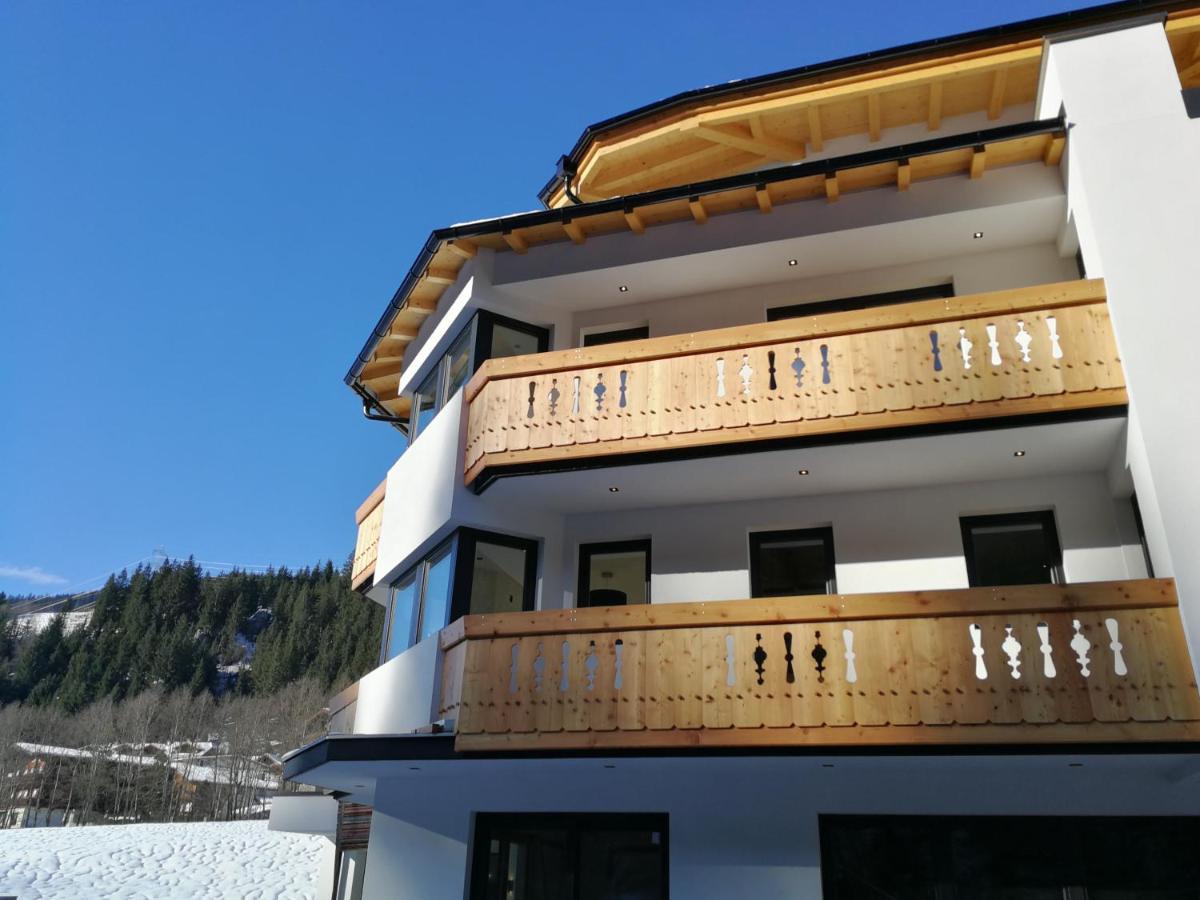 Waidmannsruh Appartements แกร์ลอส ภายนอก รูปภาพ