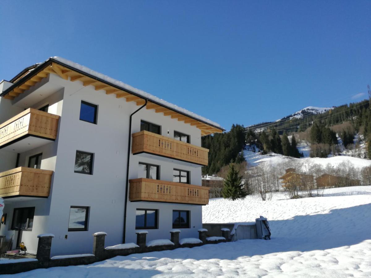 Waidmannsruh Appartements แกร์ลอส ภายนอก รูปภาพ